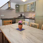 & Pensjonat 2*