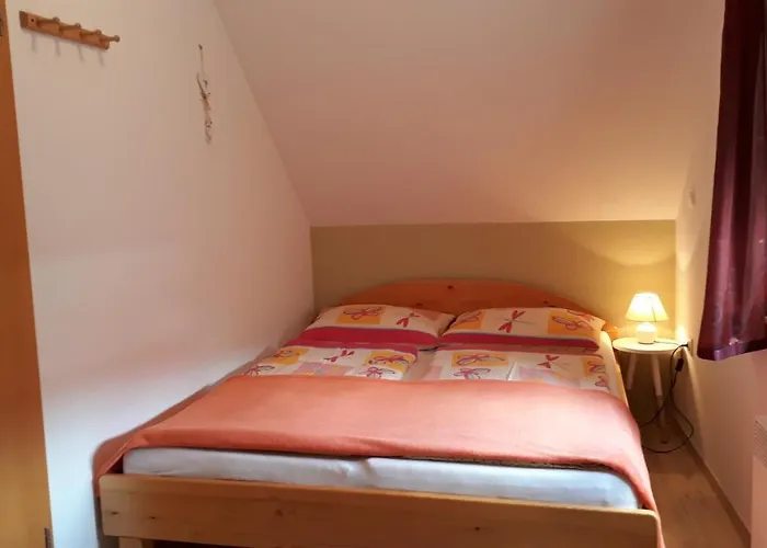 & Casa de hóspedes 2*