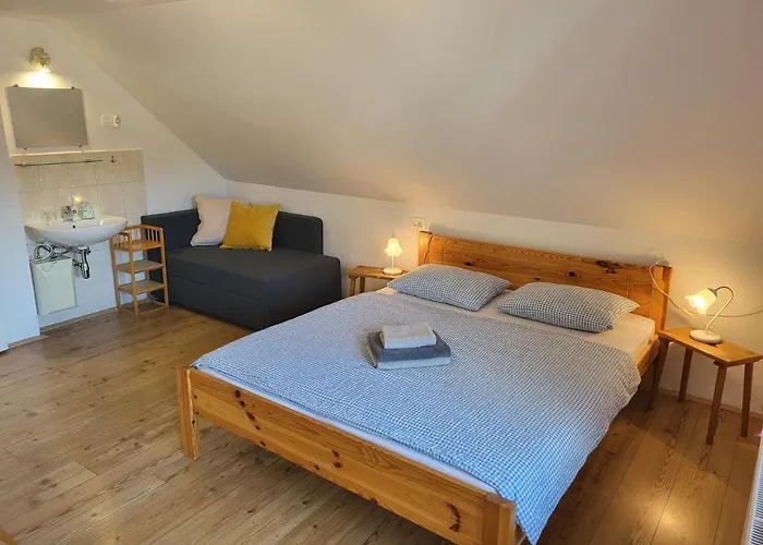 & Casa de hóspedes 2*