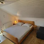 & 2* Bohinj